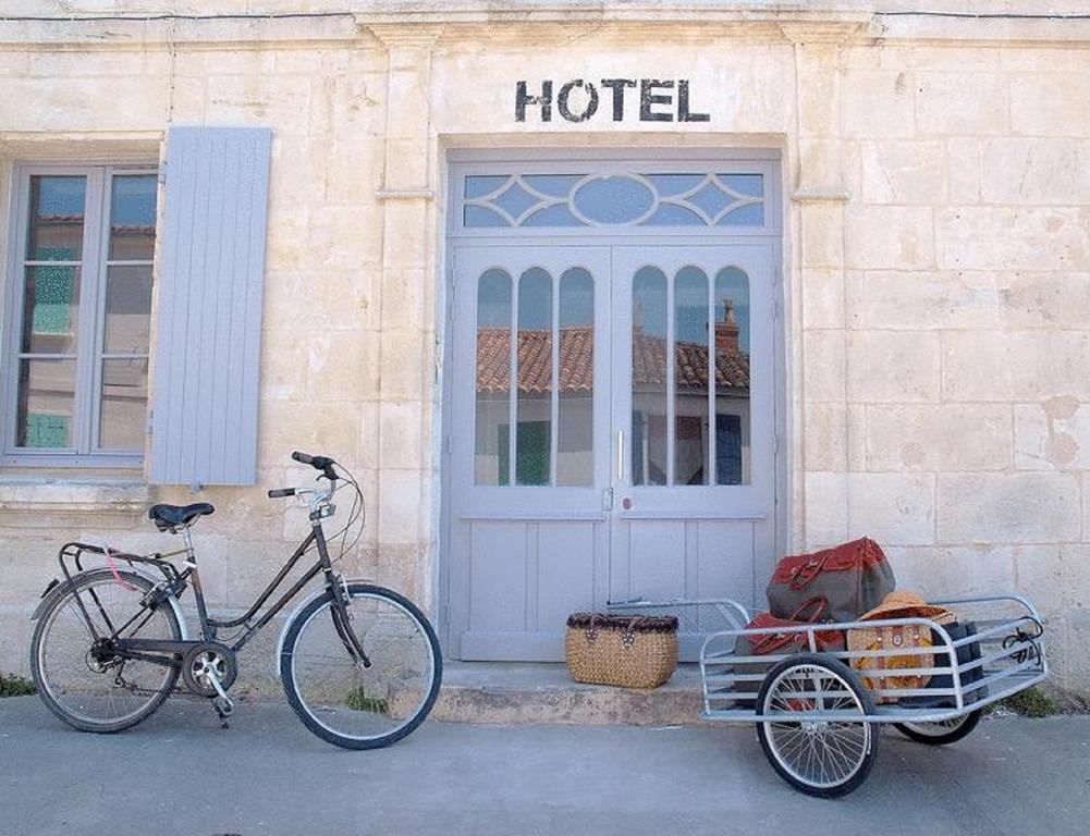 Hotel Napoleon Île dʼAix Εξωτερικό φωτογραφία
